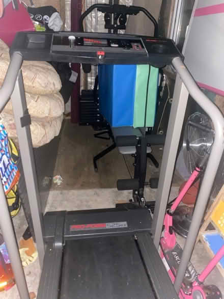 Photo of free Tread mill (gt sankey) #1