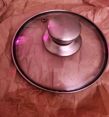 Photo of free Henckels pot lid - glass/stainless (Danforth and Greenwood) #1