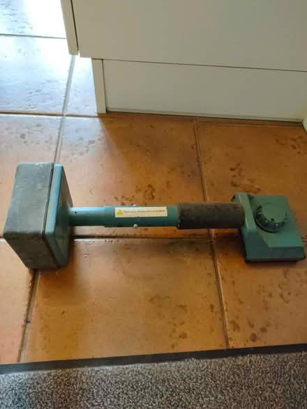 Photo of free Carpet fitter (Wallingford OX10) #1