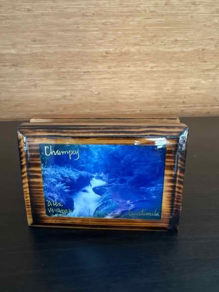 Photo of free Guatemalan mail/napkin holder (Ossining) #1