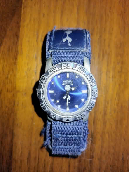 Photo of free Child's Spurs watch (Top Amersham HP6) #1