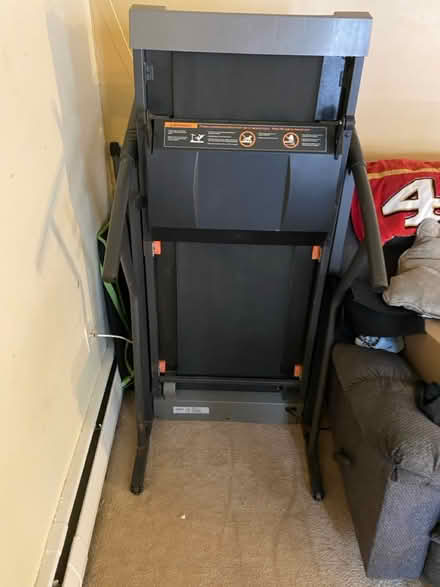 Photo of free Tredmill no issues, works fine (Upper Darby/ Lansdowne) #1