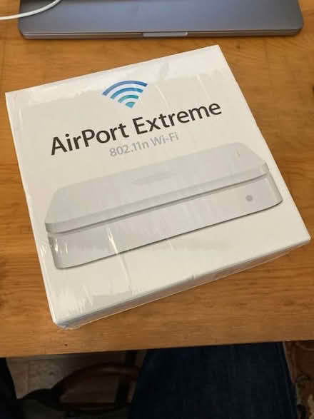 Photo of free Apple Airport Extreme A1143 (Upper West Side) #1