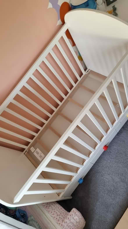 Photo of free Ikea cot 60 x 120cm (Scotstounhill G14) #2