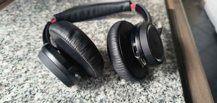 Photo of headphones (st4 stoke) #1