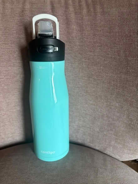 Photo of free NEW Contigo water bottle (Rego Park) #1
