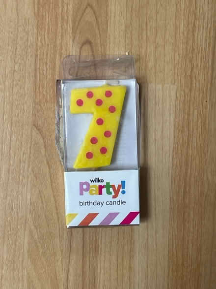 Photo of free 7 birthday candle (Chingford Mount, E4) #1