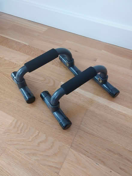 Photo of free Parallette Push Up Bars (Fitzrovia NW1) #2
