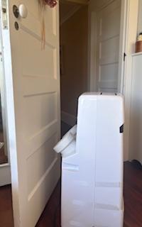Photo of free Portable air conditioner (Arroyo&Monticello Ave Piedmont) #2