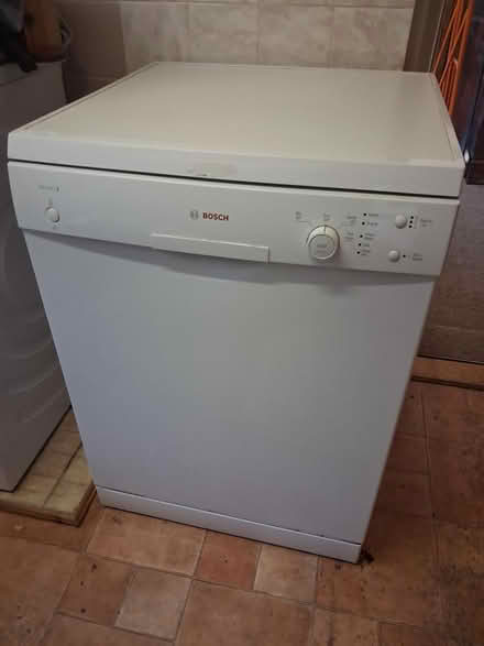 Photo of free Bosch Series 2 dishwasher (Calver S32) #1