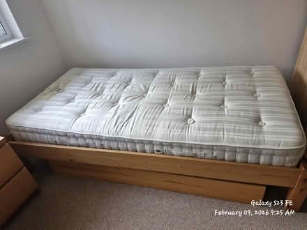 Photo of free Single bed with mattress (Lion Gate TW9) #1