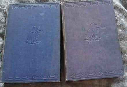 Photo of free Gullivers Travels & Robinson Crusoe vintage books (South Croydon CR2) #1