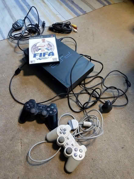 Photo of free Sony PS2 console, cables and game (Highbury N5) #1