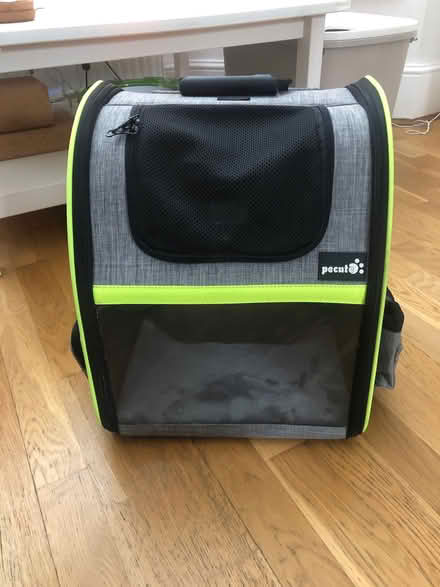 Photo of free Cat carrier for vet visits (Walham Green SW6) #1