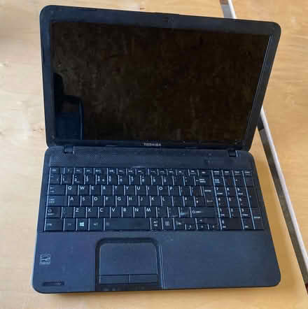 Photo of free Toshiba Satellite C850 - not working (Walton Manor OX2) #1