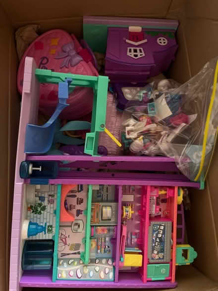 Photo of free Polly pockets (Ashton CH3) #1