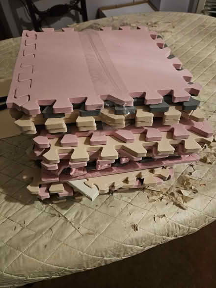 Photo of free Foam tiles (Mississauga) #2