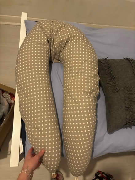 Photo of free Pregnancy/support pillow (Bexleyheath DA7) #1