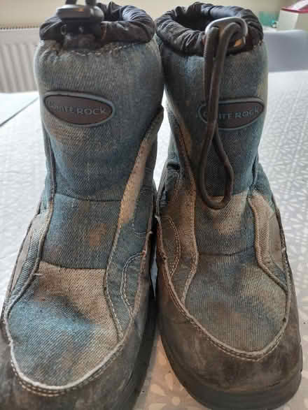 Photo of free Snow boots (Mayford GU22) #2