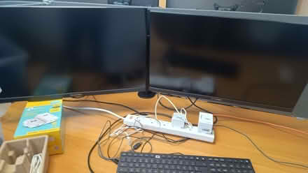 Photo of free Computer monitors, various - LIMITED COLLECTION TIMES (Watchfield SN6) #1