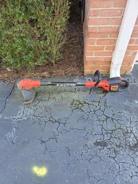 Photo of free Weed whacker (Stone Mountain / Smoke Rise) #1