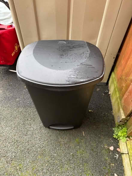 Photo of free Bin (Welland WR13) #1