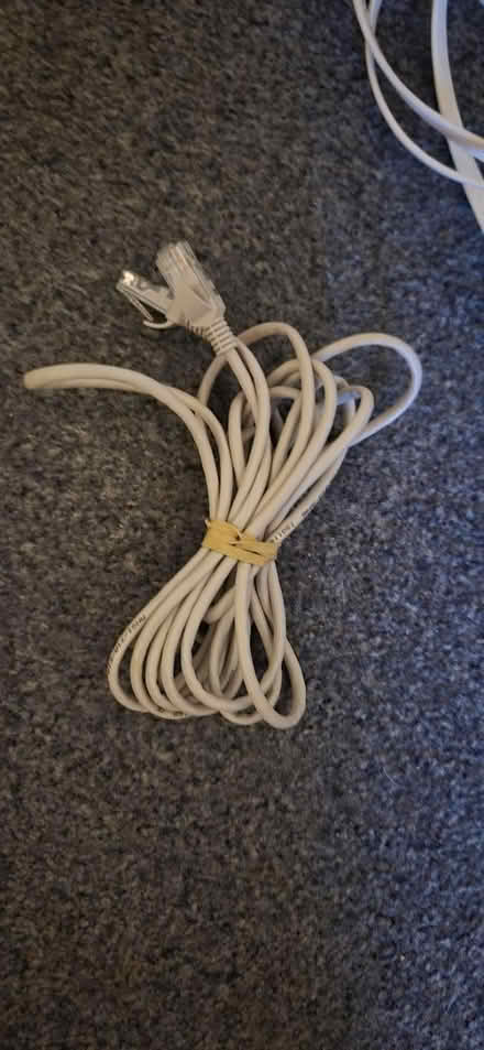 Photo of free Ethernet cable 1 or 2 metres (E17) #1