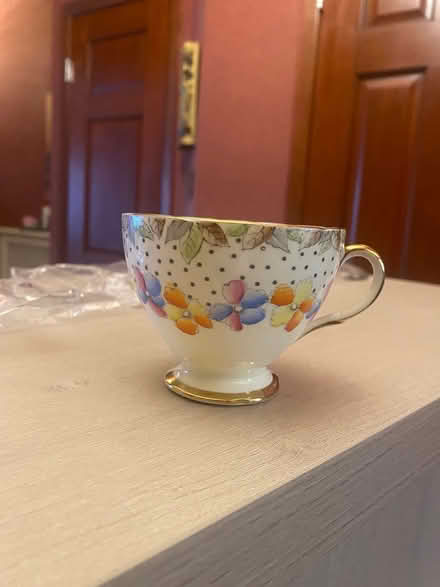Photo of free Vintage Tea Set (Downtown) #3