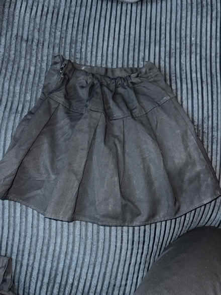 Photo of free Black uniform skirt 3-4years (Levenshulme M19) #3