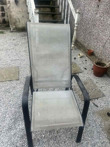 Photo of free 6 chairs and table (Sk14 5pb) #3