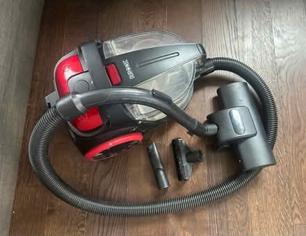 Photo of free Vacuum cleaner (London E3, Yeo Street) #1