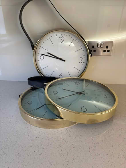 Photo of free Three wall clocks (Gaydon CV35) #1