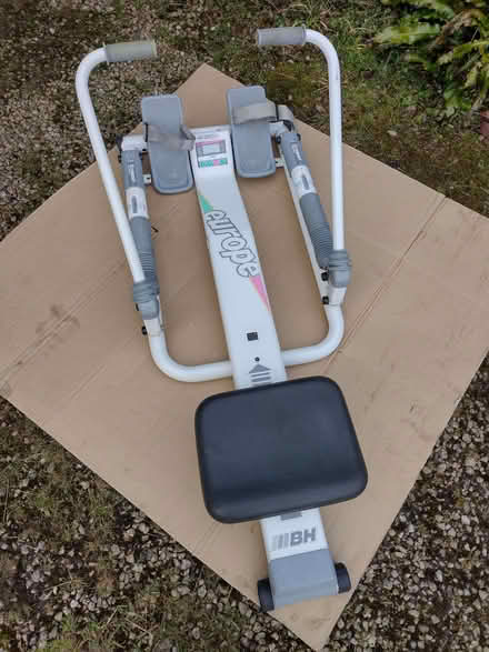 Photo of free Rowing machine (Howe LA8) #2