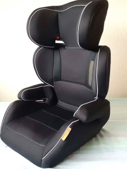 Photo of free Two Child Car Seats (Barry CF62) #1