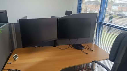 Photo of free Computer monitors, various - LIMITED COLLECTION TIMES (Watchfield SN6) #3