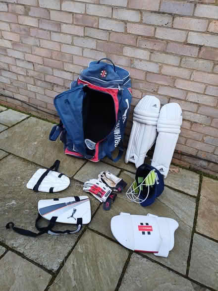 Photo of free Cricket pads, helmet and bag (Yateley GU46) #1