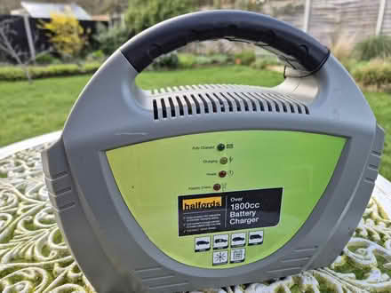 Photo of free Van or car battery charger (Taunton Killams & Mountfield District Ward TA1) #1