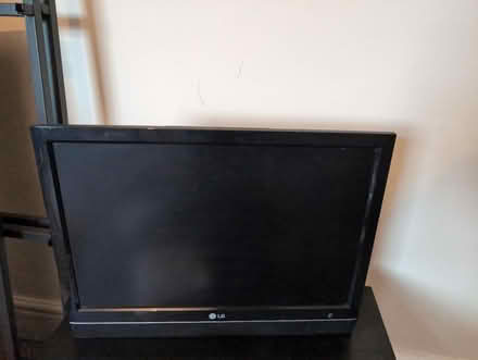 Photo of free Tv (Walkden M28) #2