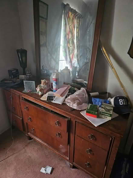 Photo of free various items (Oak Cliff) #1