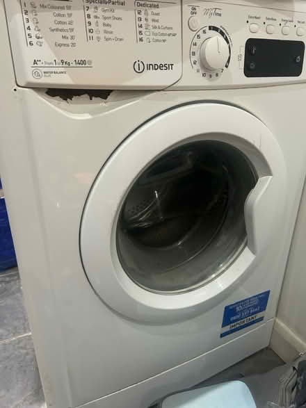 Photo of free Washing machine (Thornton Heath) #1