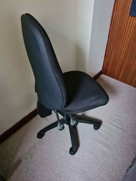 Photo of free Office chair (Skerton LA1) #2