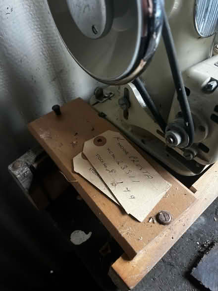 Photo of free Vintage Sewing Machine (Ansley Common CV10) #3