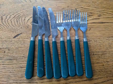 Photo of free knives and forks (Llansantffraid SY22) #1