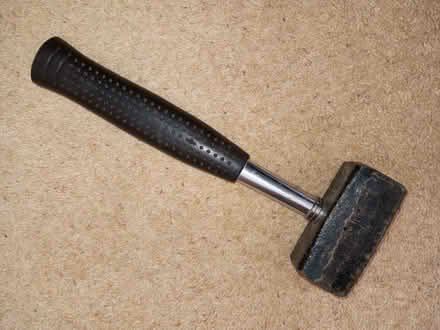 Photo of free 1kg lump hammer (Knaresborough HG5) #1