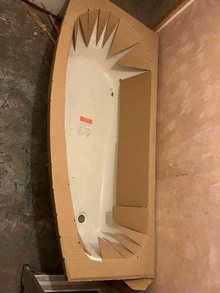 Photo of free Bath tub - full length, space saver (Hebden Bridge HX7) #1