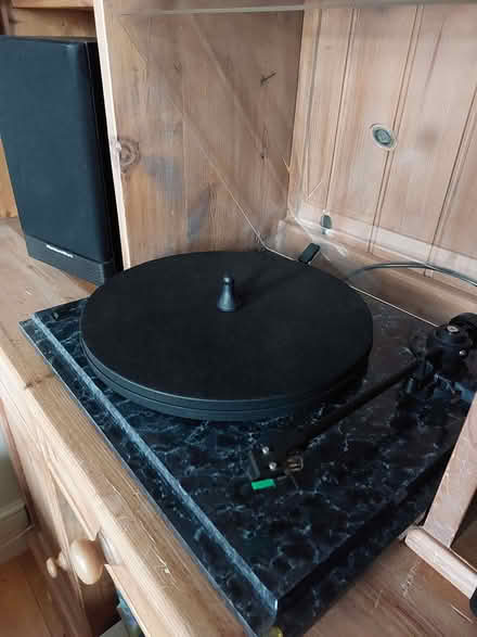 Photo of free Record Player, Amp & Speakers (Matlock DE4) #1