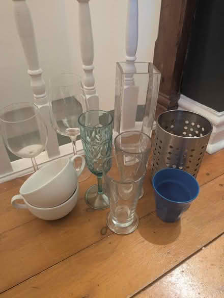 Photo of free Glasses, vase and utensil holder (Alexandra Park M16) #1