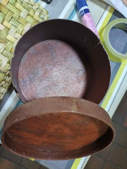 Photo of free Vintage collar box (Halton LA2) #2