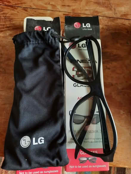 Photo of free 2 pairs 3D glasses (Hollingdean BN1) #1