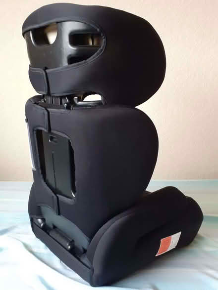 Photo of free Two Child Car Seats (Barry CF62) #2